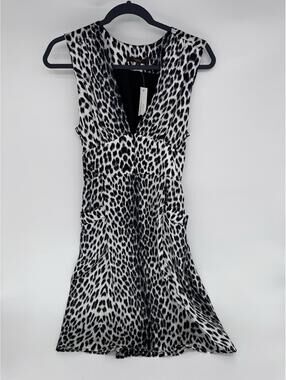 100% Silk Leopard Print Dress By Single Pockets Zip Front Size Medium NWT
